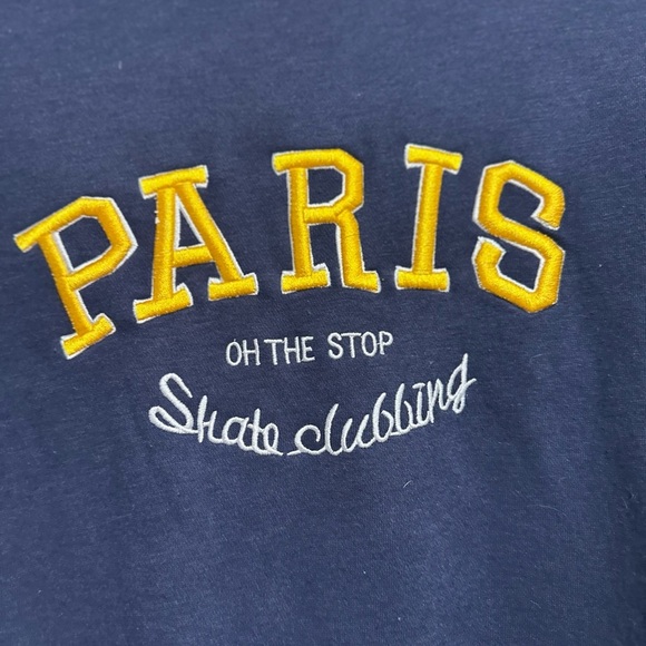 Paris On The Skate Unisex Sz:M Embroidered Appliqué Crewneck Navy Sweatshirt. - Picture 9 of 9